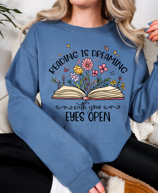 Reading is Dreaming - Sweatshirt